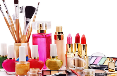 全雅化妝品加盟與批發(fā)投資解析 成本預(yù)算與盈利前景